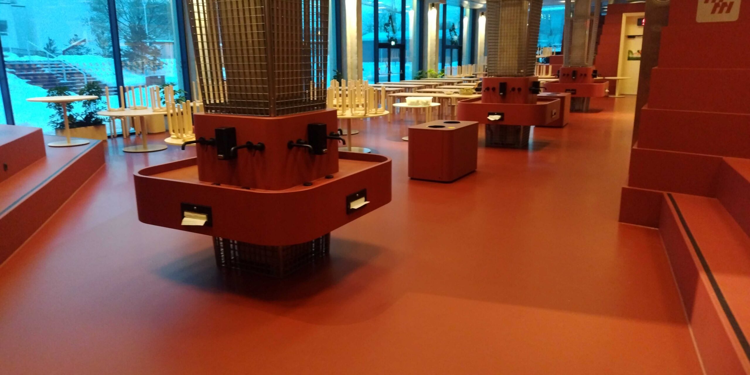 MuRG söögisaali ala